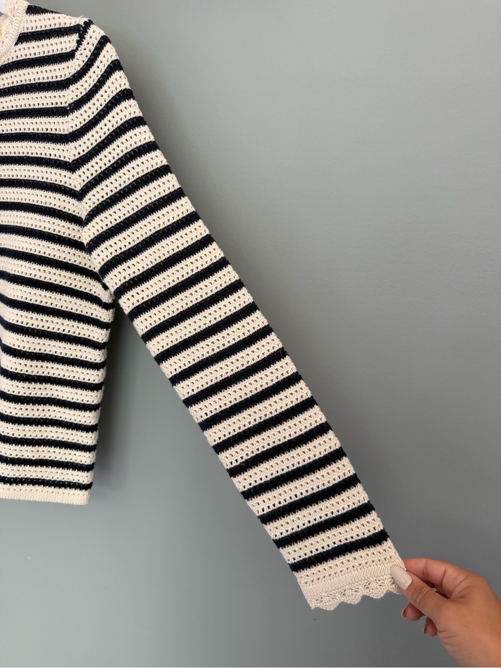 Boden 100% Cotton Scallop Neck Crochet Navy Cream Long Sleeve Knit Sweater - Picture 8 of 17
